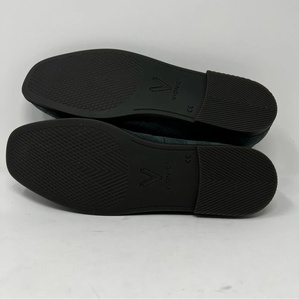 Vionic Textured Blue Loafers